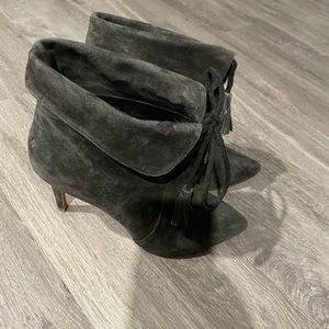 Joie vero boots with heal